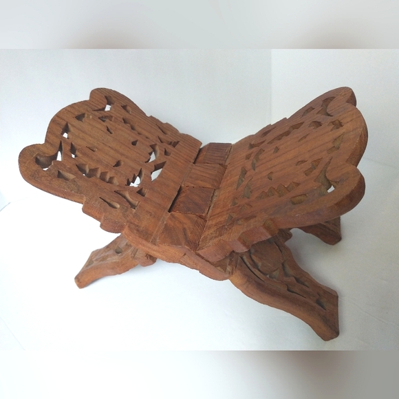 Vintage Carved Wood Book Holder/Bible Holder/Cook Book Holder - Picture 5 of 9